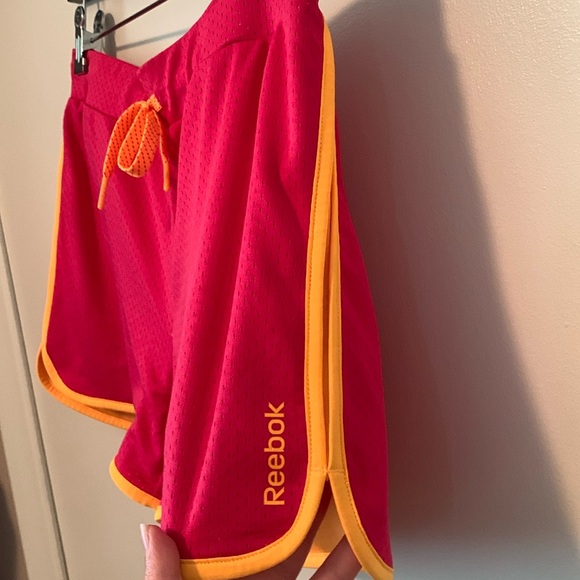 Reebok Play Dry Workout Ready Collection Pink & Orange Athletic Shorts Size M - Picture 5 of 8